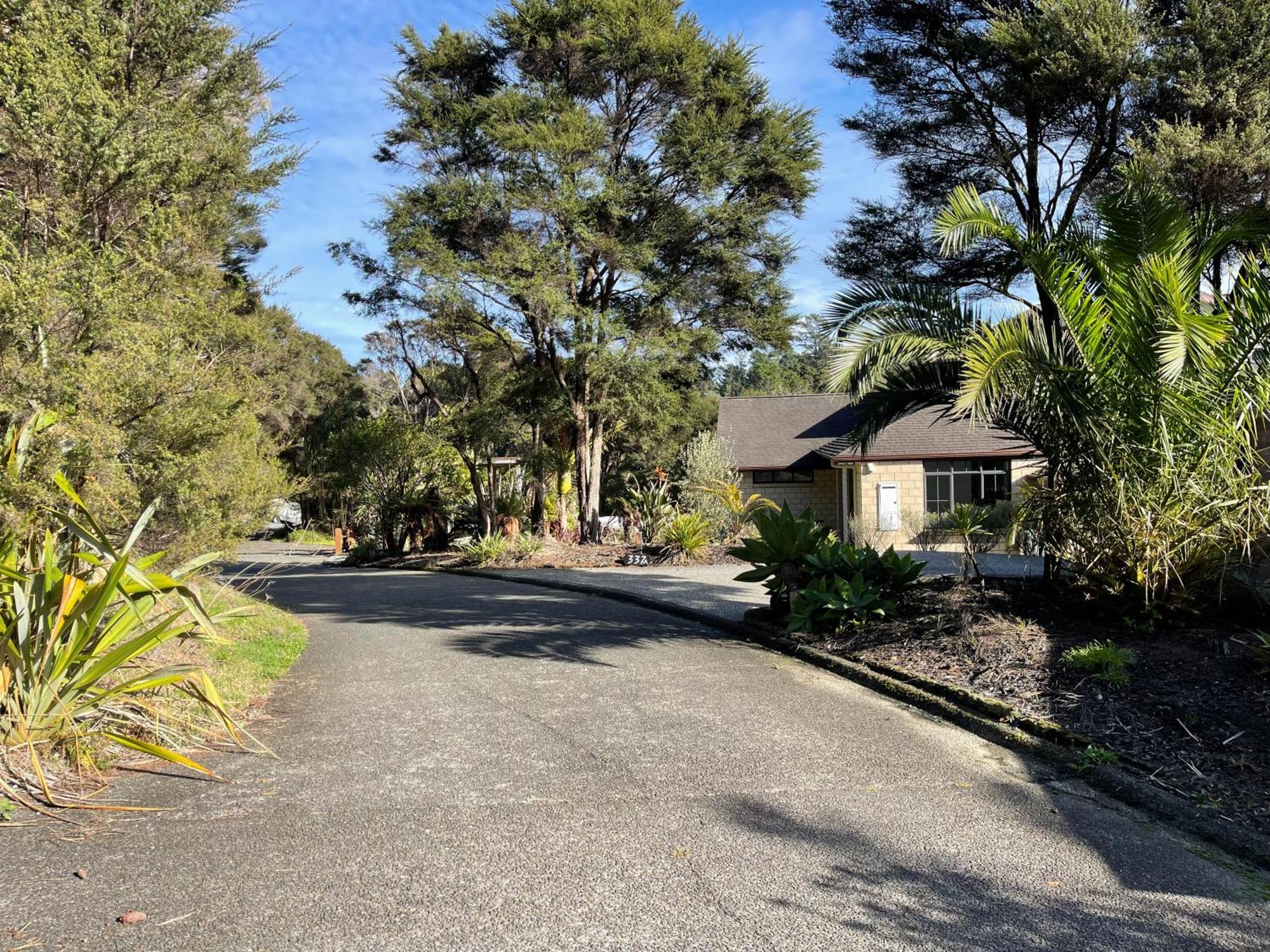 Charming Home Near Nature โอ๊คแลนด์ ภายนอก รูปภาพ